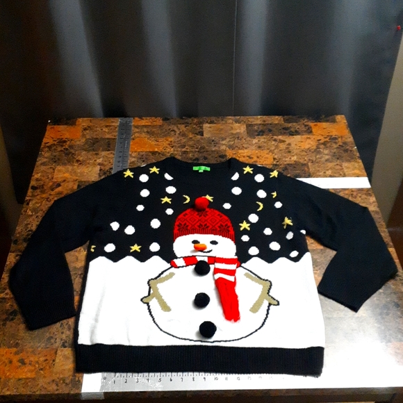 Cozy Snowman Christmas Sweater - Picture 1 of 7